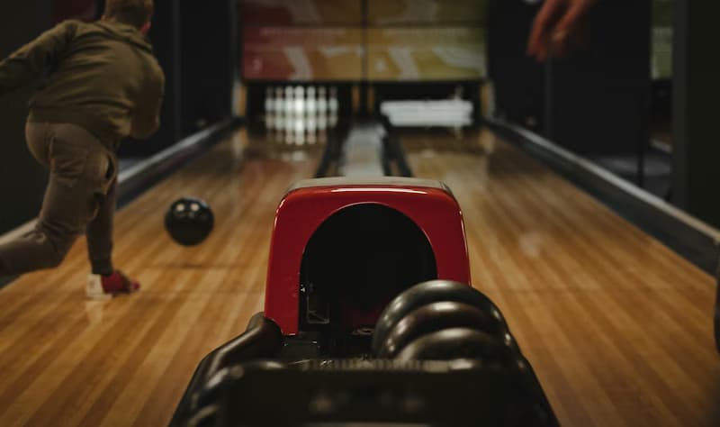 Bowling alley